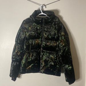 LOLE - Women’s Soft Puff Winter Jacket - Dark Greens and Golds - Size US XS